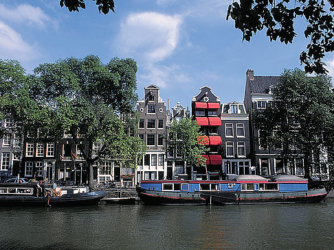 Jordaan Bild Sehenswürdigkeit  Schöne Prinsengracht gesäumt von sanierten Gebäuden